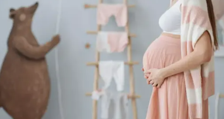 When I Was Pregnant, I Attended A Pottery Party That Turned Into A Nightmare