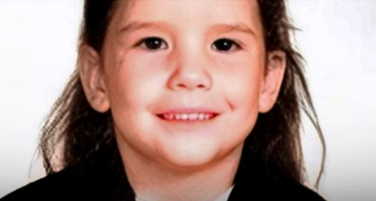 This Girl Became a Successful Child Star after Bio Parents Gave Her up to Family Who Had ‘No Plans’ to Adopt