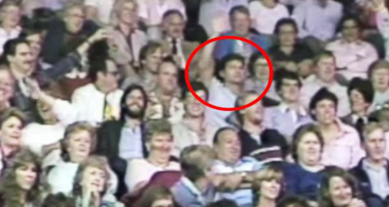 Johnny Carson asked the audience if anyone could play the piano. This man raised his hand, and his life changed forever.