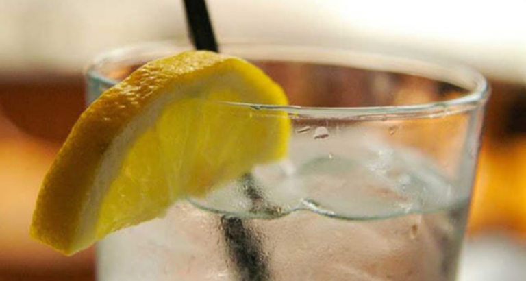 Why You Should Stop Ordering Lemon Water At Restaurant