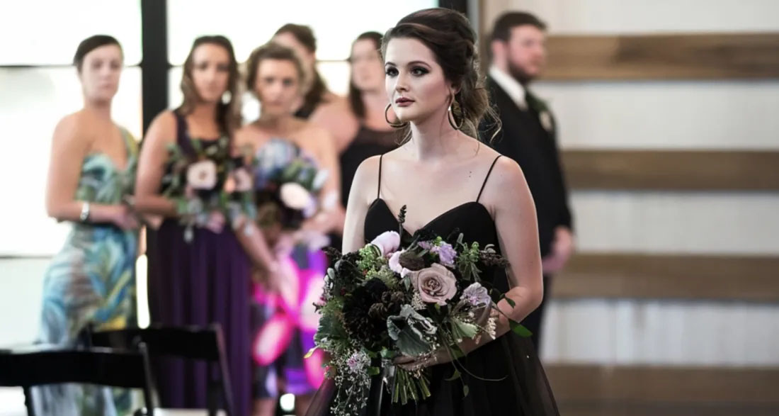 My Daughter’s Wedding Dress Arrived Completely Black — but That Wasn’t the Real Disaster