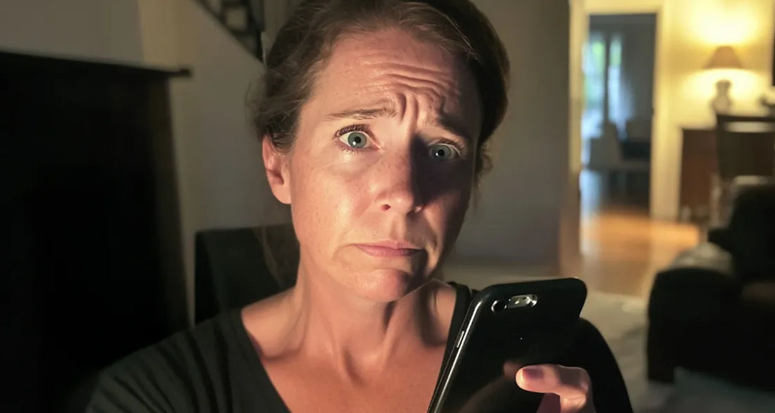 After 14 Years of Marriage, I Found My Husband’s Second Phone—Then a Message Popped Up, ‘Can’t Wait to See You Again Tonight’