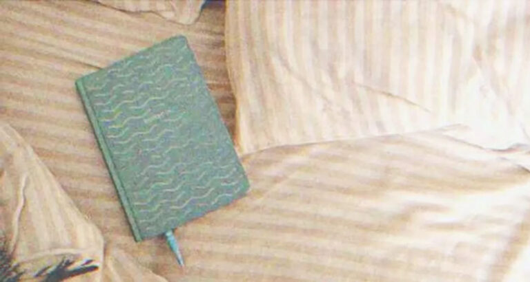Man Mocks Wife for Gaining Weight after Giving Birth, Finds Her Diary after She’s Hospitalized — Story of the Day