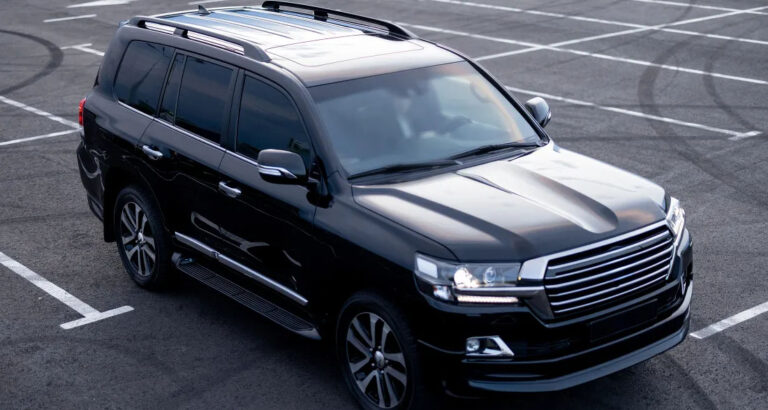 My Son Helped a Blind Old Man Pay for His Groceries – Today, a Convoy of Black SUVs Pulled Up to Our House