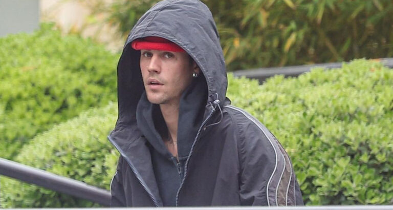Justin Bieber: Public Cry for Help! He Compares Himself to Princess Diana (†)