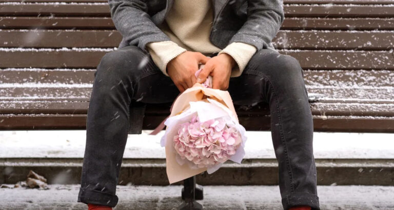 My Husband Left Me and Our 4 Kids for His Colleague — A Year Later, He Knocked on My Door