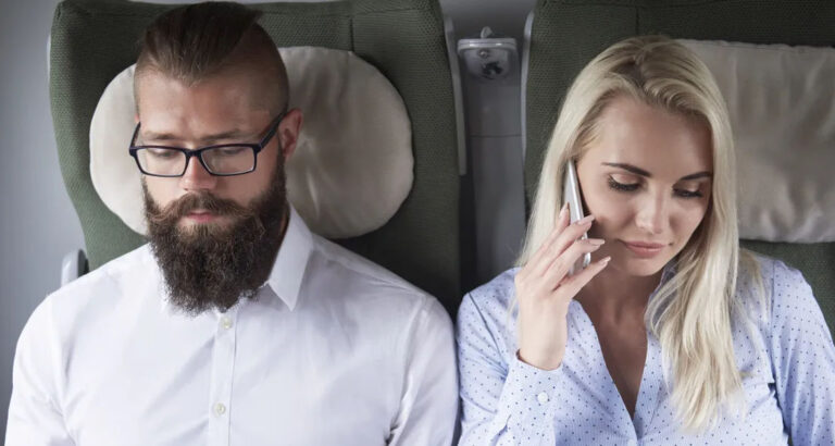 I Overheard a Woman’s Puzzling Conversation on the Plane – I Rushed Home and Was Left Speechless