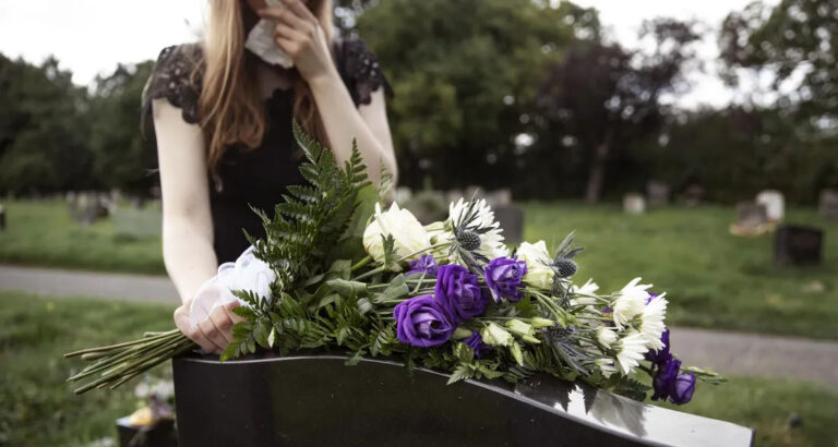 My Sister Refused to Pay a Penny for Our Mom’s Funeral – Then During Her Memorial Speech, Claimed She Had Paid for Everything in Front of All the Guests