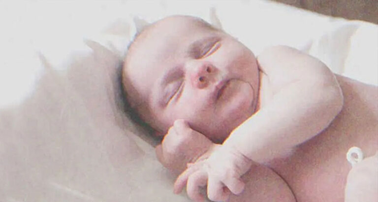 Woman Helps to Deliver Neighbor’s Baby, Discovers Her Husband Is the Father — Story of the Day