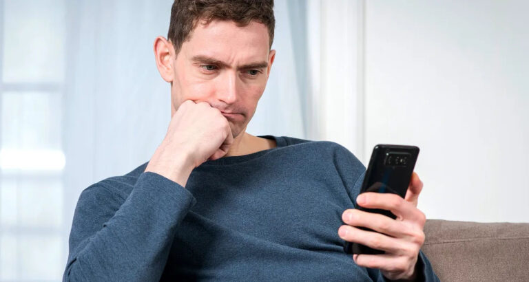 I Saw Stranger’s Message About Me on My Wife’s Phone, so I Took a Risk & Invited the Sender Over