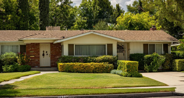 My Mom Demanded I Give the Inherited House to My Sister After Grandpa’s Funeral — What She Did Next Forced Me to Teach Her a Lesson