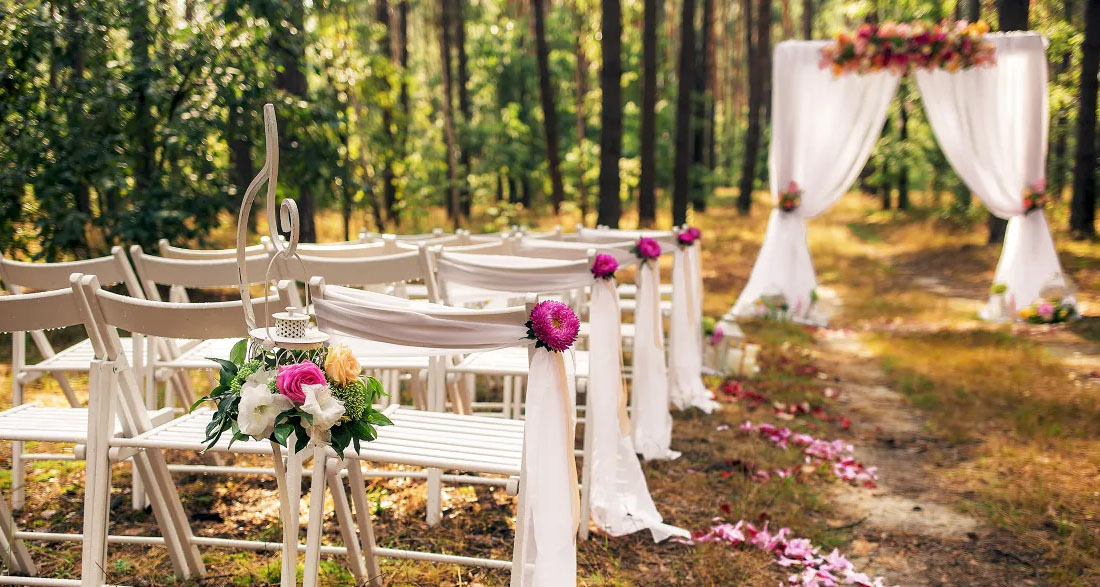 Bride Banned Water Bottles at Wedding During 102°F for ‘Aesthetic’ – Groom’s Mom Had Other Plans