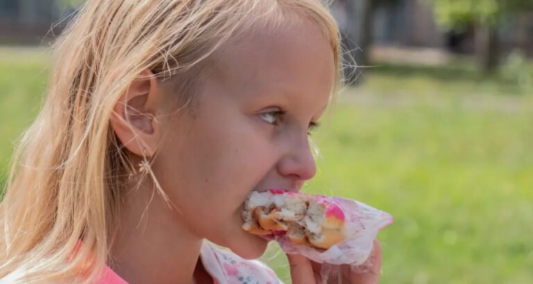 My 6-Year-Old Asked Her Teacher, ‘Can Mommy Come to Donuts with Dad Instead? She Does All the Dad Stuff Anyway’