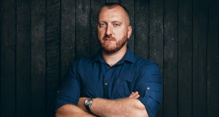 My Dad Canceled My College Fund Over a Few B’s – Then Lied About Paying, So I Told Everyone the Truth