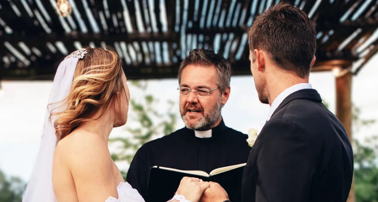 Bride’s Hidden Message in Her Vows Led Me to Cancel Her Wedding