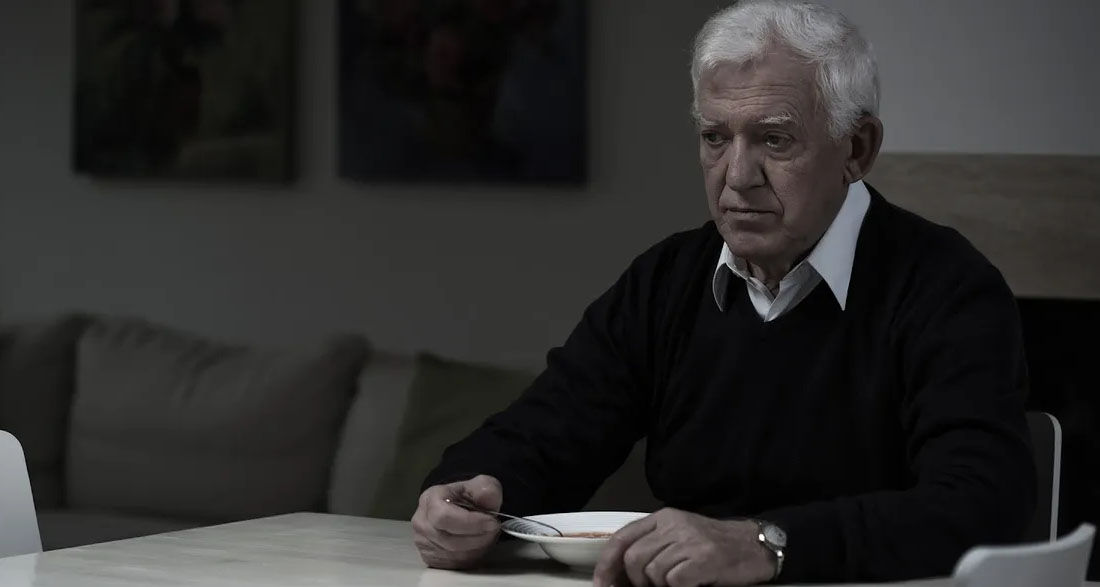 I Let My Lonely Neighbor Stay with Me While His House Was Being Repaired After the Storm, and It Didn’t Take Long to Understand Why He Was Alone – Story of the Day