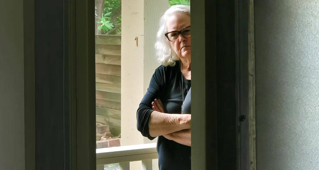Old Lady Living Next Door Demanded to See My Grandma’s Will – After I Said ‘No,’ She Refused to Leave My Porch