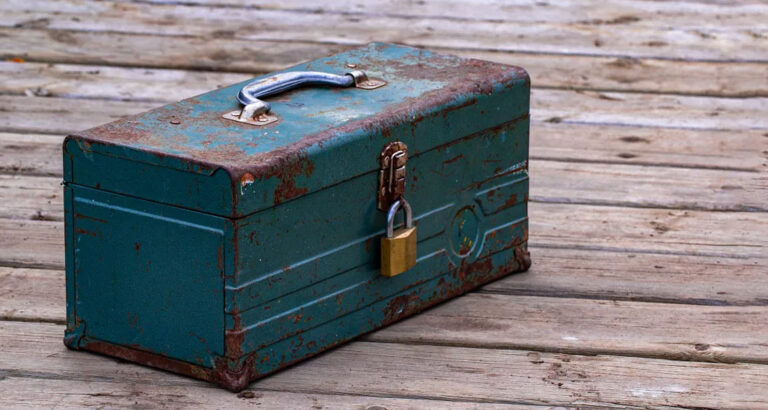 My Father Left Me a Locked Toolbox, But My Stepmother Offered Me $5000 to Throw It Away – Story of the Day