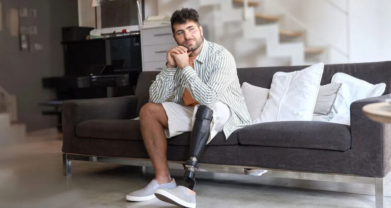 My Girlfriend’s Mom Damaged My $7,000 Prosthetic Leg Because Her Daughter Was Upset I Didn’t Take Her on a Trip – Big Mistake