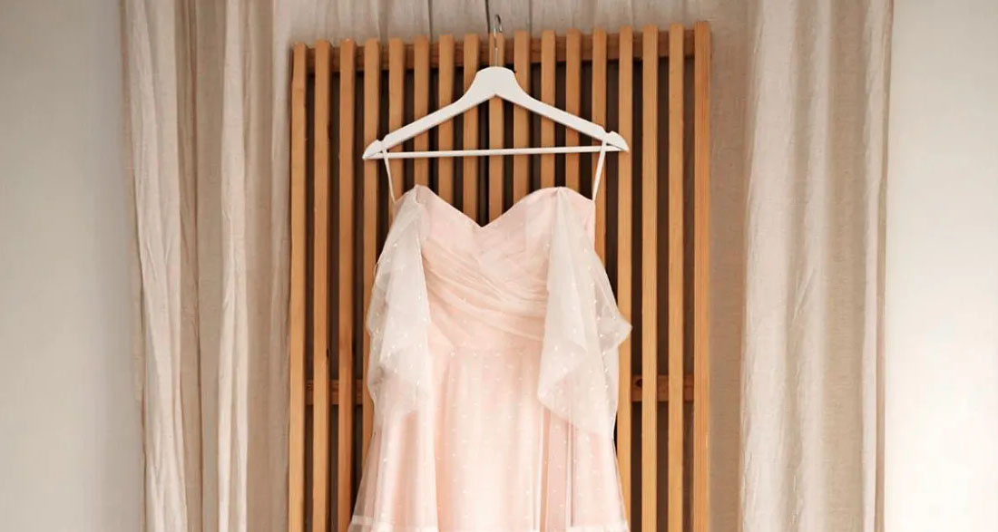 My Stepmom Destroyed My Late Mom’s Prom Dress – But She Never Expected My Father Would Teach Her a Lesson