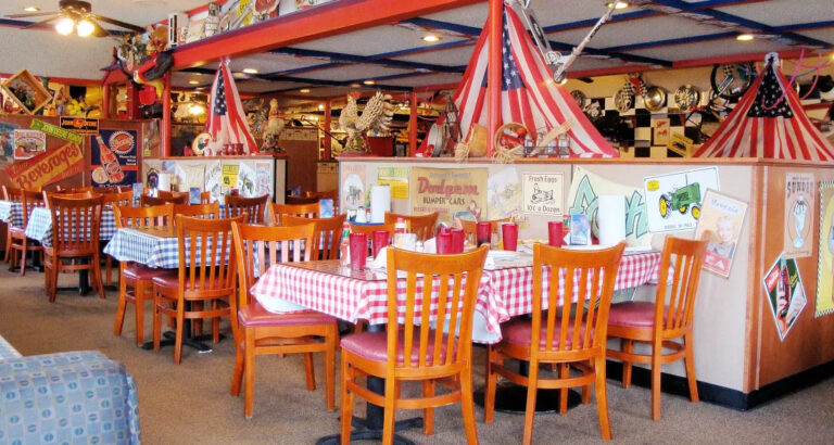 Glamorous Woman Mocked Me for Being a Waitress – Then Her Husband Hit the Table and the Whole Diner Went Silent