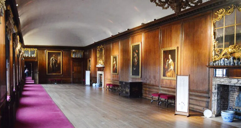 I Let a Homeless Lady That Everyone Despised Into My Art Gallery – She Pointed at One Painting and Said, ‘That’s Mine’