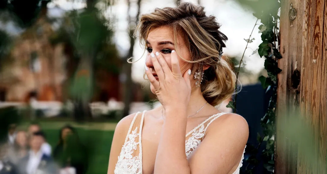 My Brother’s Fiancée Was My Childhood Bully — So I Gave Her a Wedding Gift She’ll Never Forget