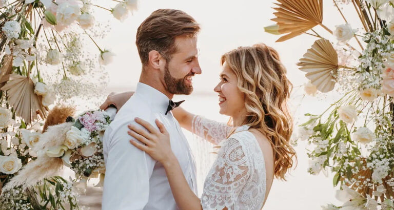 My Husband Cheated on Me with My Best Friend, Then They Invited Me to Their Wedding – So I Prepared a Gift They’ll Never Forget