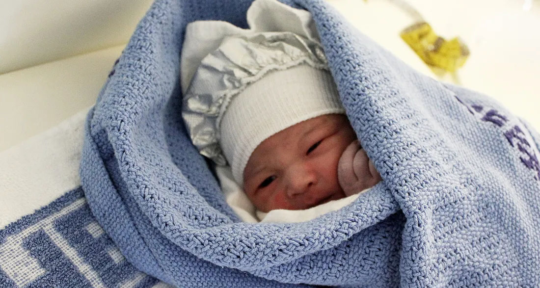 Rich Man Kicked Me Out of the ER with My Crying Baby Granddaughter Until Justice Burst Into the Facility
