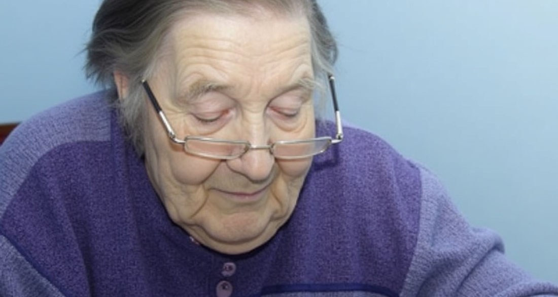 The Biker Who Became Her Guardian How an Old Woman Counting Pennies Changed My Life