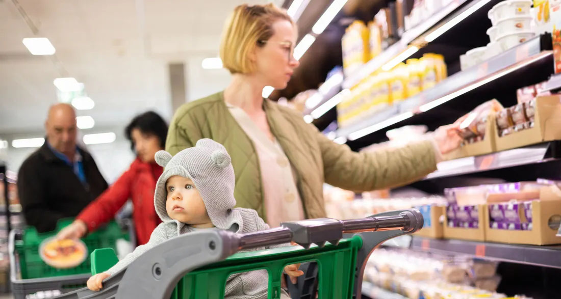 I Gave a Woman $6 to Help Pay for Baby Formula – the Next Day, My Manager Called Me over the Intercom and Handed Me an Envelope