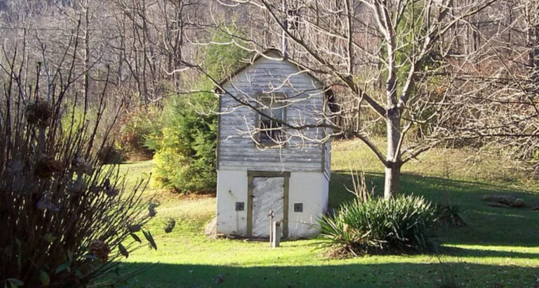 My Mom Forbade Anyone to Enter the Cellar, Then Let Me Unlock It Just Before She Died