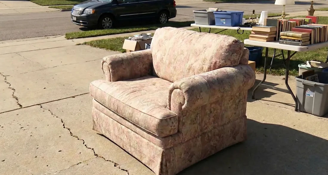 Our Dog Wouldn’t Stop Barking at the Old Armchair We Bought at a Yard Sale – When My MIL Saw It, She Went Pale and Said, ‘We Got Rid of It for a Reason!’