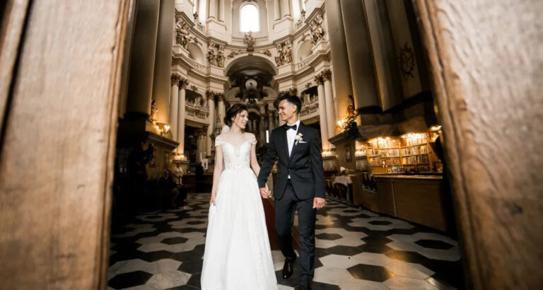 At My Wedding, My Sister Walked in With My Fiancé Saying, ‘Surprise! We’re Getting Married Instead’ – She Had No Idea She Was Walking Straight Into My Plan