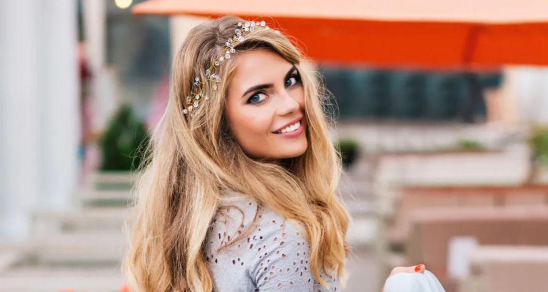 I Wore My Late Granddaughter’s Prom Dress to Her Prom – But What She Hid Inside Made Me Grab the Mic