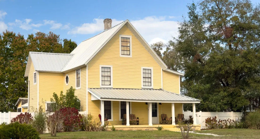 The Town Mayor Wanted to Evict My 78-Year-Old Grandma from Her Home to Build a Mall Instead – Her Lesson Left the Whole Neighborhood Speechless